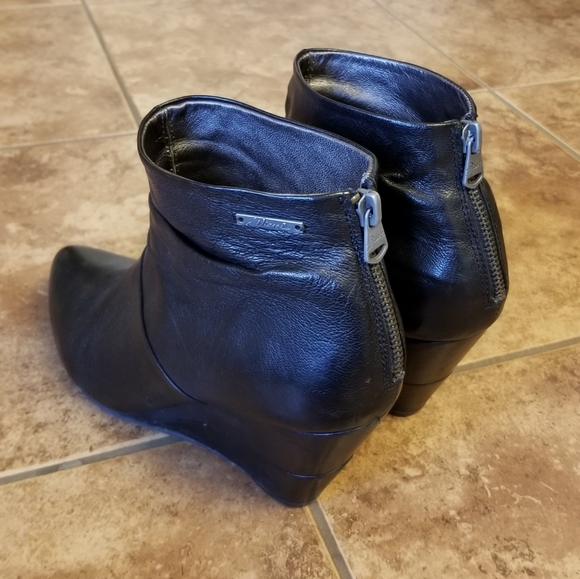 Diesel Black leather booties - Picture 2 of 9